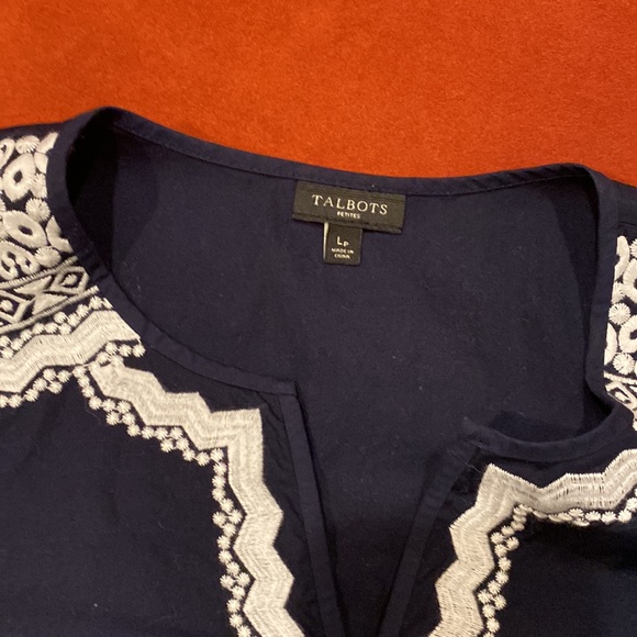 TALBOTS navy blue with white embroidered blouse size Large - Picture 6 of 12
